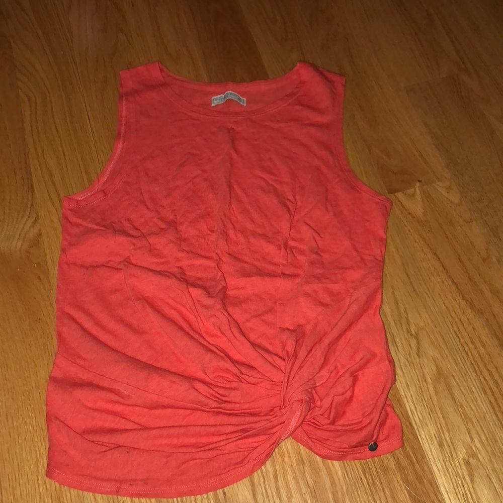 Knotted tank top